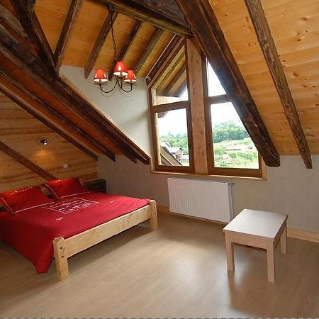 Chalet La Ferme De Noemie Mercury Phòng bức ảnh